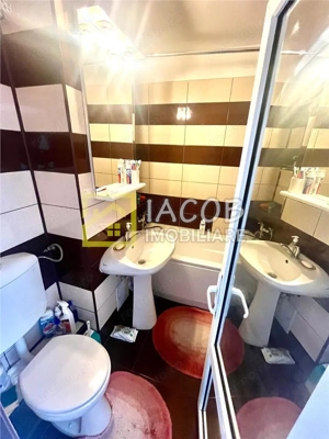 Apartament 3 CD, str. Republicii, Bacau - imagine 18