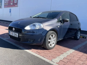Vând Fiat punto 2011