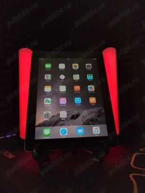 iPad 3GS 64GB - Negru - Jailbreak + Cydia + cablu