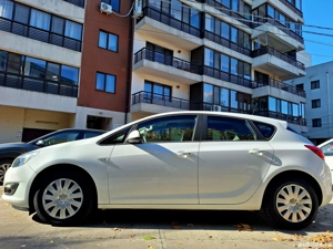 Opel Astra J 1.6 benz. 115 CP 2015 Euro 5 Germania Proprietar - imagine 2 Opel Astra J 1.6 benz. 115 CP 2015 Euro 5 Germania Proprietar - imagine 2