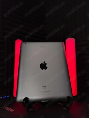 iPad 2 Alb - 16GB - Jailbreak - Cydia iOS 9.3.5 + Cablu - imagine 5