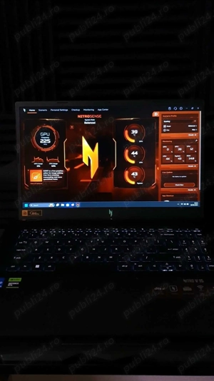 Laptop Gaming Acer Nitro V15   RTX4050   64GB DDR5   i5-13420H  