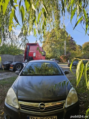 Opel Astra - imagine 3 Opel Astra - imagine 3