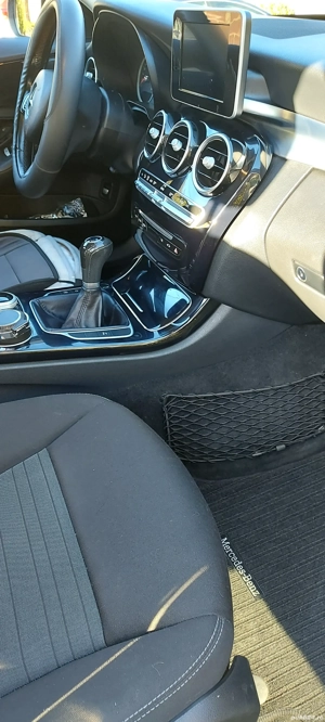 Mercedes W205 C180, 1,6 diesel, an2015 - imagine 7