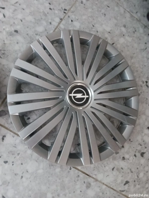 Capac roată de Opel R14. La 35 lei. 