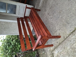 Bancă din lemn de brad