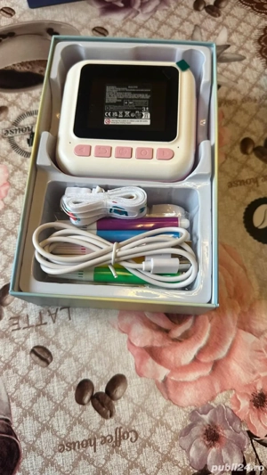 Aparat foto copii cu imprimare nou