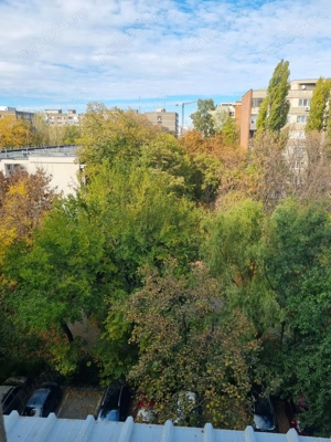 Apartament 3 camere Favorit metrou - imagine 2