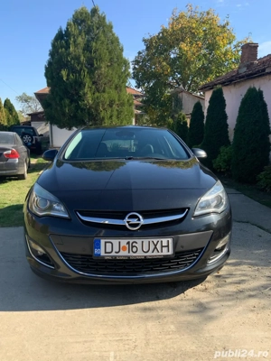 Opel Astra J - imagine 5 Opel Astra J - imagine 5
