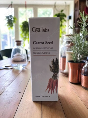 Gya Labs   Ulei din semințe de morcov (Carrot Seed Oil) 