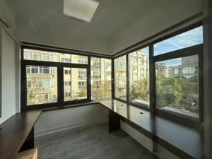 Spatiu Birouri, Piata Unirii (Sitraco), (5 Camere + Terasa), Nemobilat, Parcare, 4 min Metrou - imagine 12