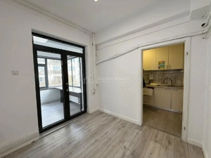 Spatiu Birouri, Piata Unirii (Sitraco), (5 Camere + Terasa), Nemobilat, Parcare, 4 min Metrou - imagine 11