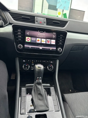 Se vinde Skoda Superb  - imagine 3