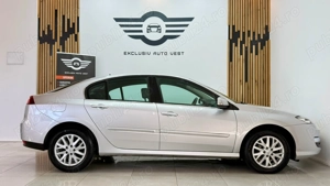 ** Renault Laguna ** - imagine 10