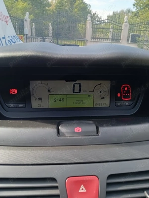 Vând Citroen C4 Picasso - imagine 9