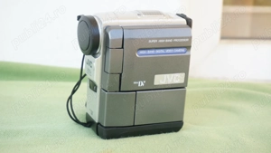  Video camera cu monitor LCD MiniDv JVC GR-VF75 
