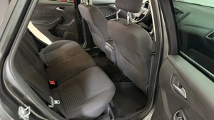 ** Ford Focus ** - imagine 18