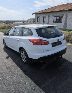 Vând Ford Focus MK3 - imagine 3