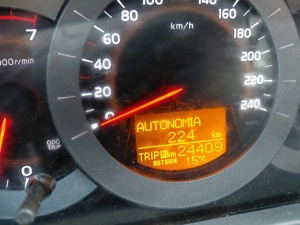 Vând toyota rav 4 - imagine 10 Vând toyota rav 4 - imagine 10