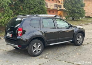 Vând Dacia Duster 4x4 - imagine 3 Vând Dacia Duster 4x4 - imagine 3