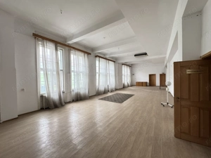 Spatiu la parter in zona Centrala fostul hotel Timisul - imagine 9