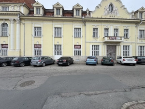 Spatiu la parter in zona Centrala fostul hotel Timisul - imagine 5