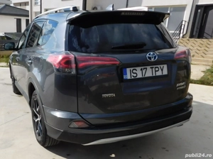 Vand sau schimb Toyota RAV4 hybrid 2017 4x4 garantie baterie piele + alcantara + faruri led - imagine 3