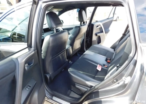 Vand sau schimb Toyota RAV4 hybrid 2017 4x4 garantie baterie piele + alcantara + faruri led - imagine 5