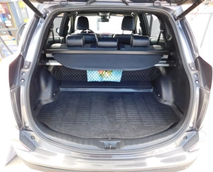 Vand sau schimb Toyota RAV4 hybrid 2017 4x4 garantie baterie piele + alcantara + faruri led - imagine 6