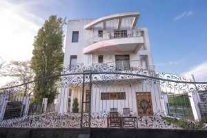 Hotel Boutique de vanzare zona Pescarie Constanta teren 1364 mp