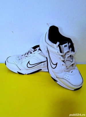 încălțăminte sport Nike 