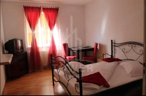 Casa single P+ E , in cartierul Strand - pretabila pentru pensiune sau locuinta - imagine 10 Casa single P+ E , in cartierul Strand - pretabila pentru pensiune sau locuinta - imagine 10