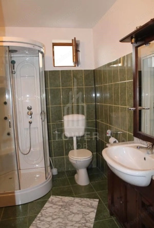 Casa single P+ E , in cartierul Strand - pretabila pentru pensiune sau locuinta - imagine 6 Casa single P+ E , in cartierul Strand - pretabila pentru pensiune sau locuinta - imagine 6