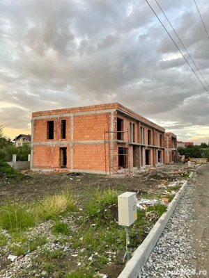 case la rosu - imagine 4