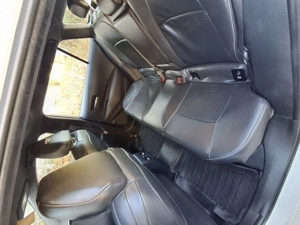 Vand firma taxi cu auto toyota corolla 2020 - imagine 3