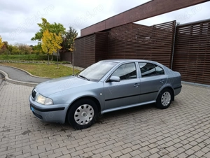 Vând Skoda Octavia 1Tour - Benzină + GPL, an fabricație - 2006, motor - 1.6 Benzină - 101 CP, BFQ  - imagine 9