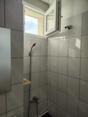 De vanzare apartament 3 camere Obregia - imagine 8