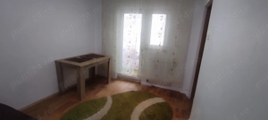 Închiriez apartament două camere  - imagine 3