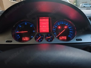 VW Passat Highline - imagine 8