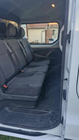 Vand Renault Trafic - imagine 8 Vand Renault Trafic - imagine 8