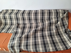 Covor - Traversa  veche, lungime 8 m, latime 1 m, stare buna