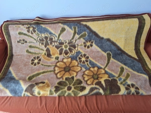 Patura veche confectionata din lana, 182 x 165 cm