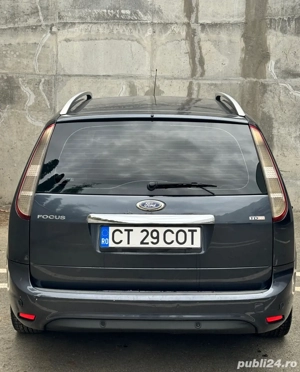 Ford Focus II Facelift Tournier model Ghia 2009 - imagine 7