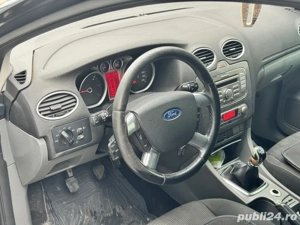 Ford Focus II Facelift Tournier model Ghia 2009 - imagine 8