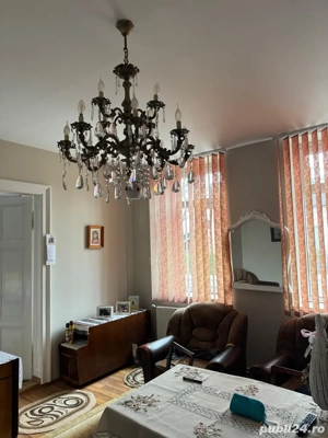 Casa in Radauti centru - imagine 4