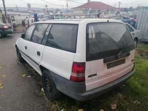 Opel astra f 1996 benzina alb combi 350 eur Inmatriculat  - imagine 3