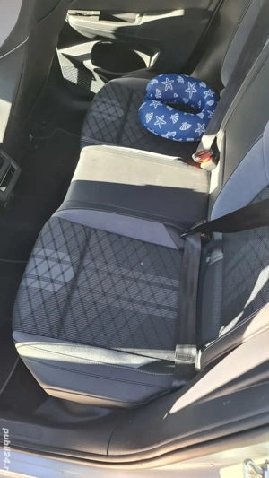 Golf 8 Variant 2022 - imagine 8