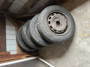 Jante cu cauciucuri de iarnă. - imagine 3