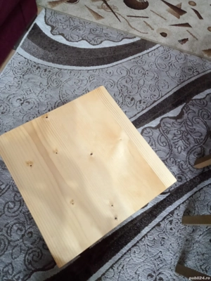 vând taburet bucătărie lemn brad uscat lăcuite natural