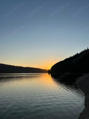 Vând o bucată de paradis pe malul Lacului Beliș - 1000 mp